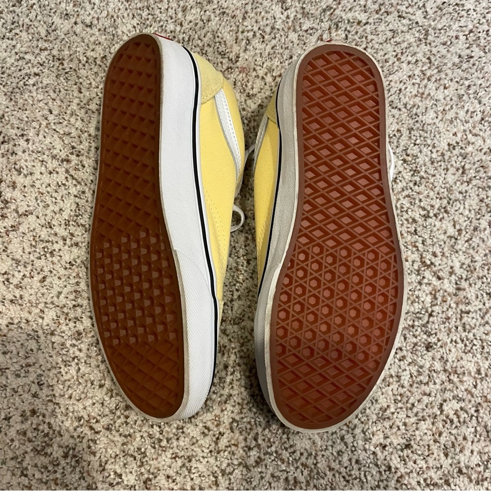 Yellow Vans - Picture 5 of 7